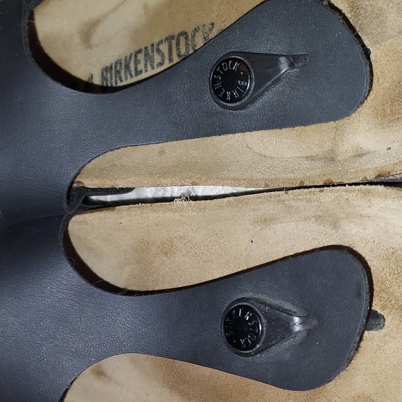 Birkinstock Gizeh Sandals - Picture 3 of 8